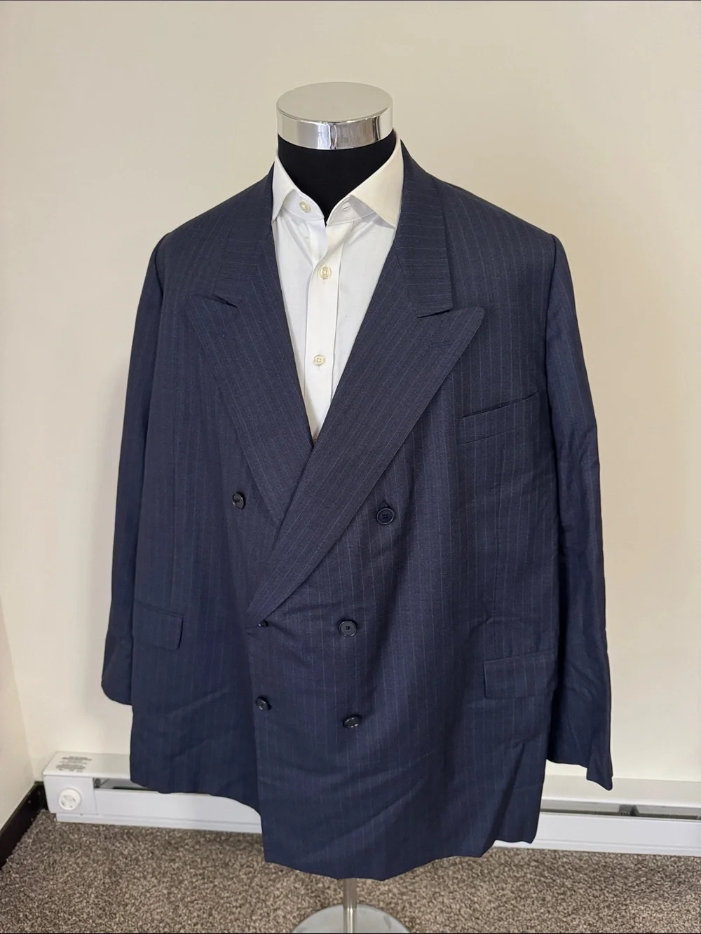 Hickey Freeman mens 52L baby blue pinstripe double breast wool suit w/ trouser